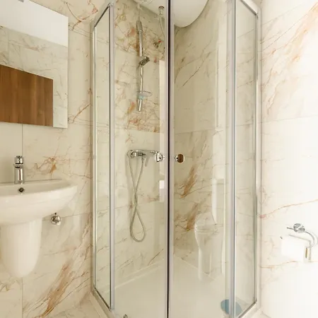 شقة Gzr F4 Spacious In The Heart Of Malta Gzira