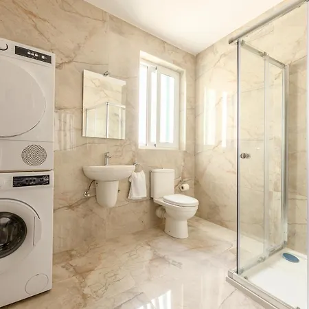 Gzr F4 Spacious In The Heart Of Malta * Gzira